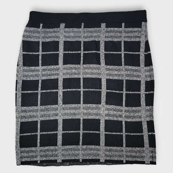 Melissa Paige Dresses & Skirts - Melissa Paige Black/Silver Plaid  Bodycon Sweater Knit Skirt Women's Sz XL